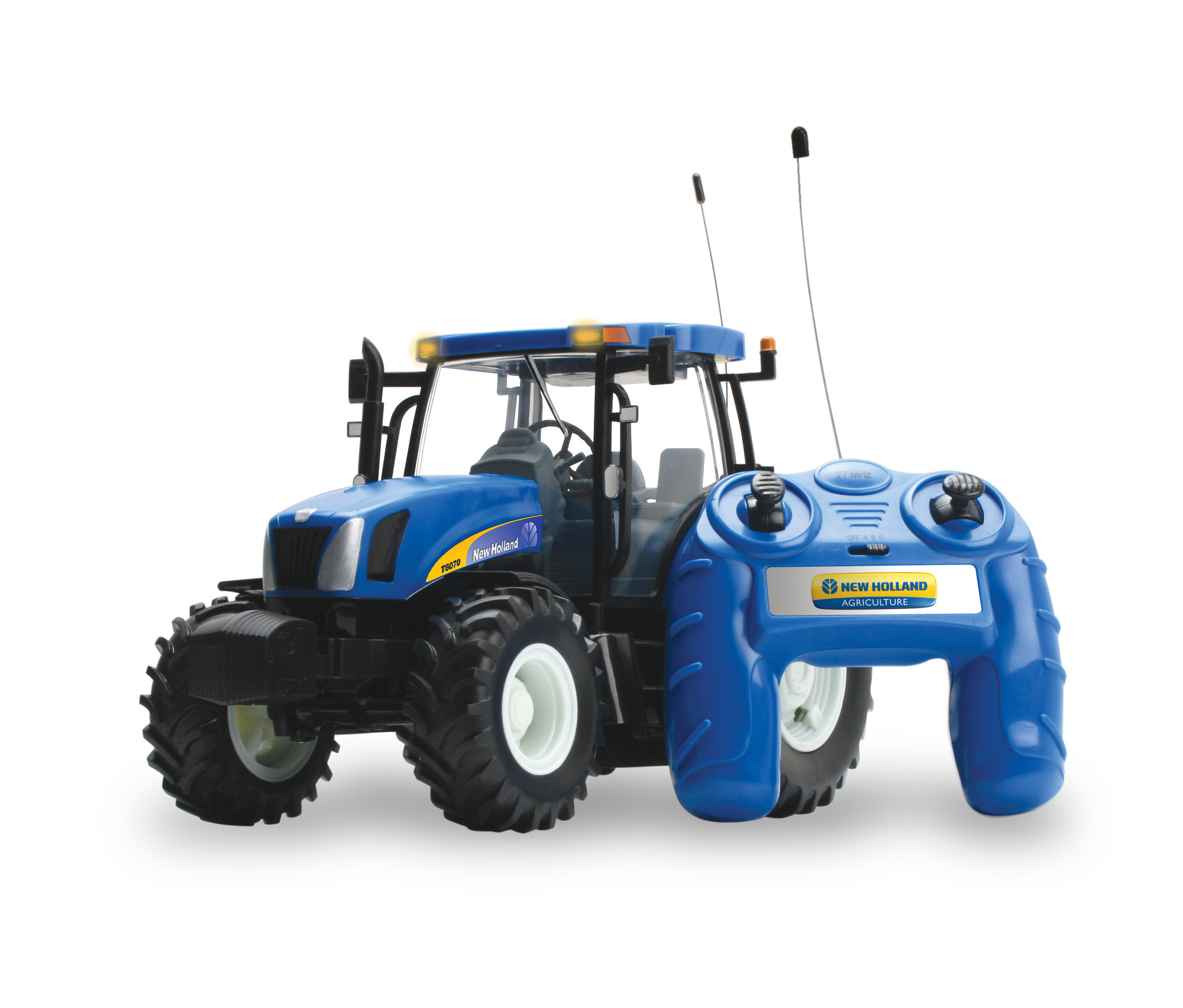 Britains Farm Toys Radio Controlled New Holland T6070 Tractor